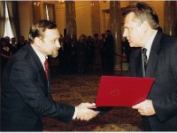GrzesikCzesc2 html m7dd4d42f  WrÄczenie nominacji profesorskiej przez Prezydenta RP w dniu 12 kwietnia 1999 r.